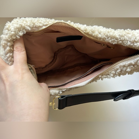 Jules Kae Zola Oatmeal Bag - Picture 8 of 9